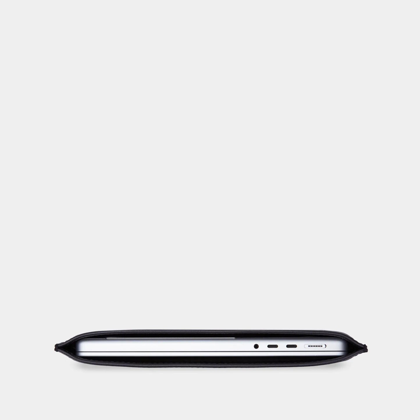 ClineUp Leather MacBook Sleeve