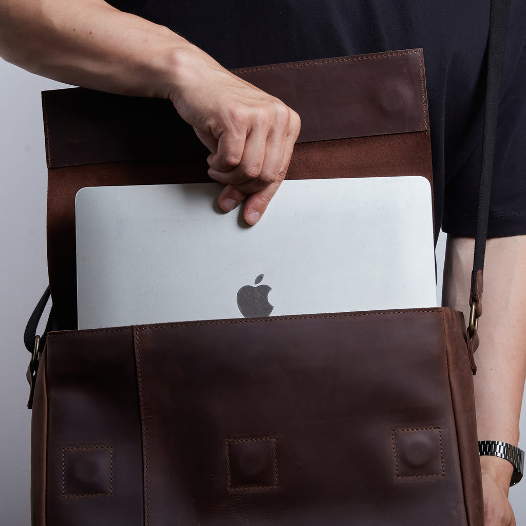 NEW MESSENGER - Pánská kožená taška pro běžné nošení - Skladem