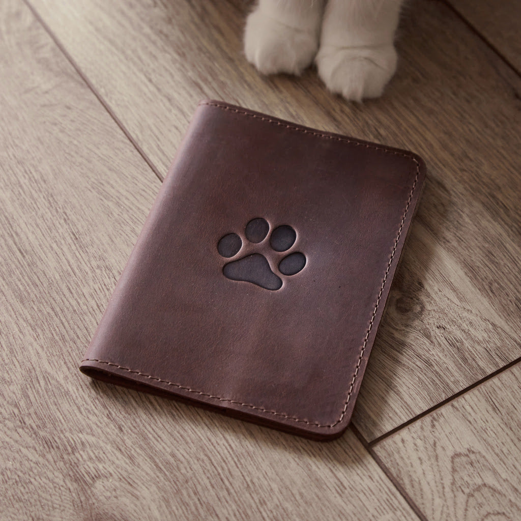 Kožený obal na veterinární pas Paw
