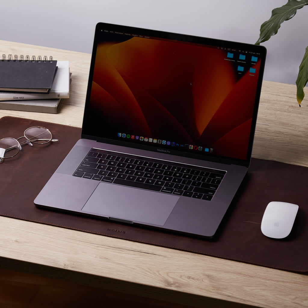PRODESK - Kožená podložka na stůl ve vintage stylu - Skladem
