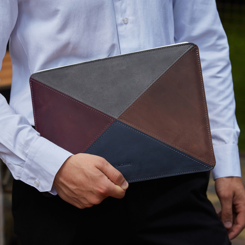 Kožené pouzdro na notebook Neat