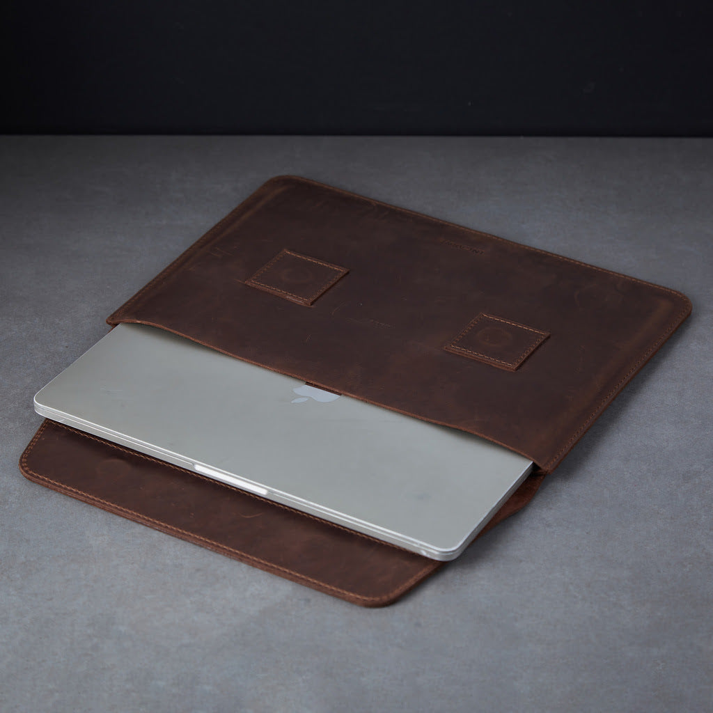 Kožené pouzdro na notebook Line