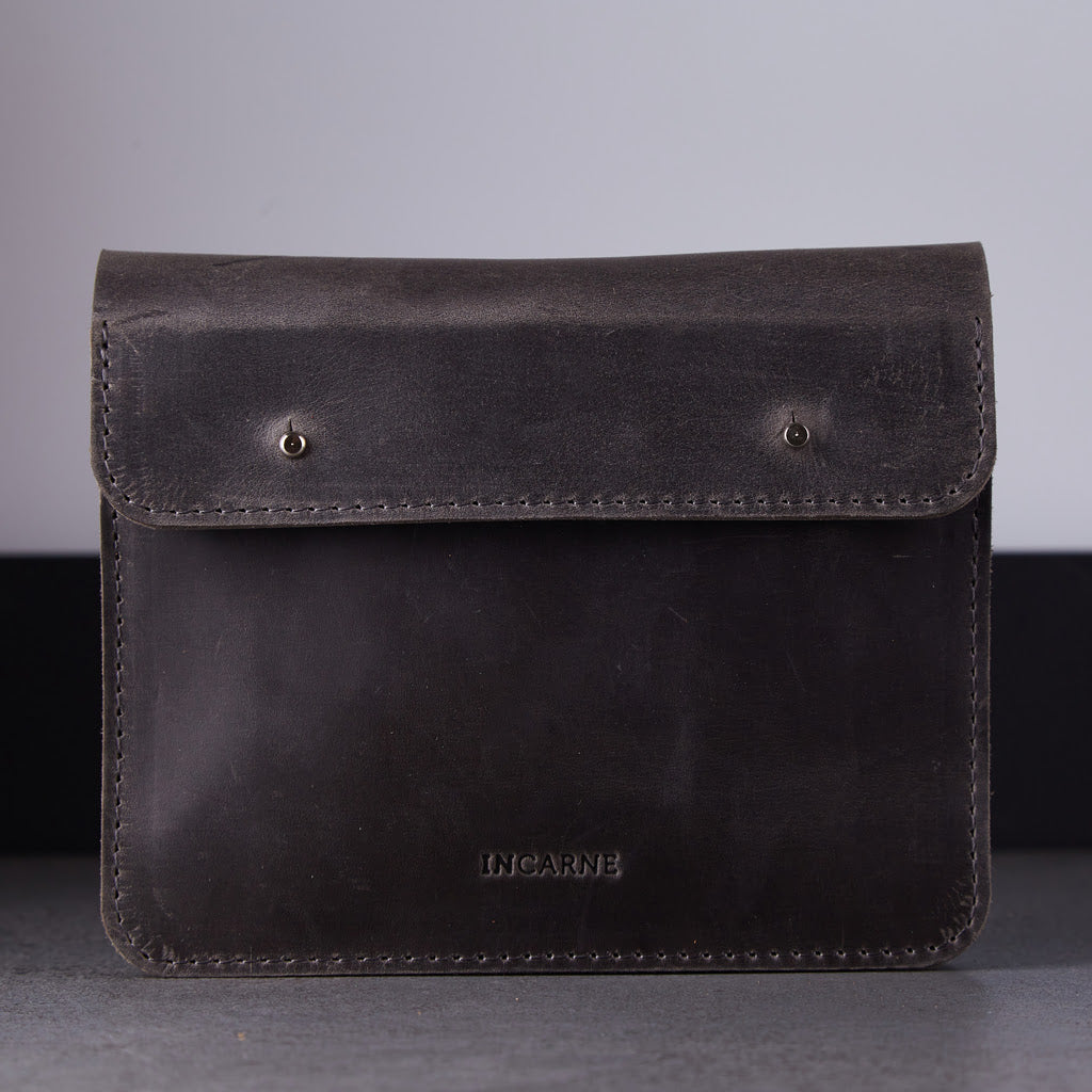 KEEP - Organizér na nabíječku, kabely a myš z vintage kůže - Skladem