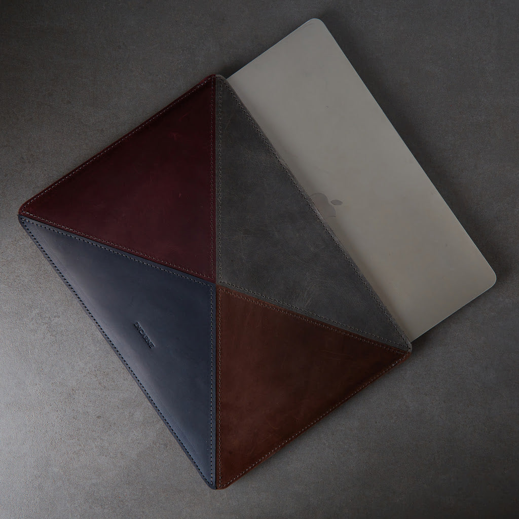 Kožené pouzdro na notebook Neat