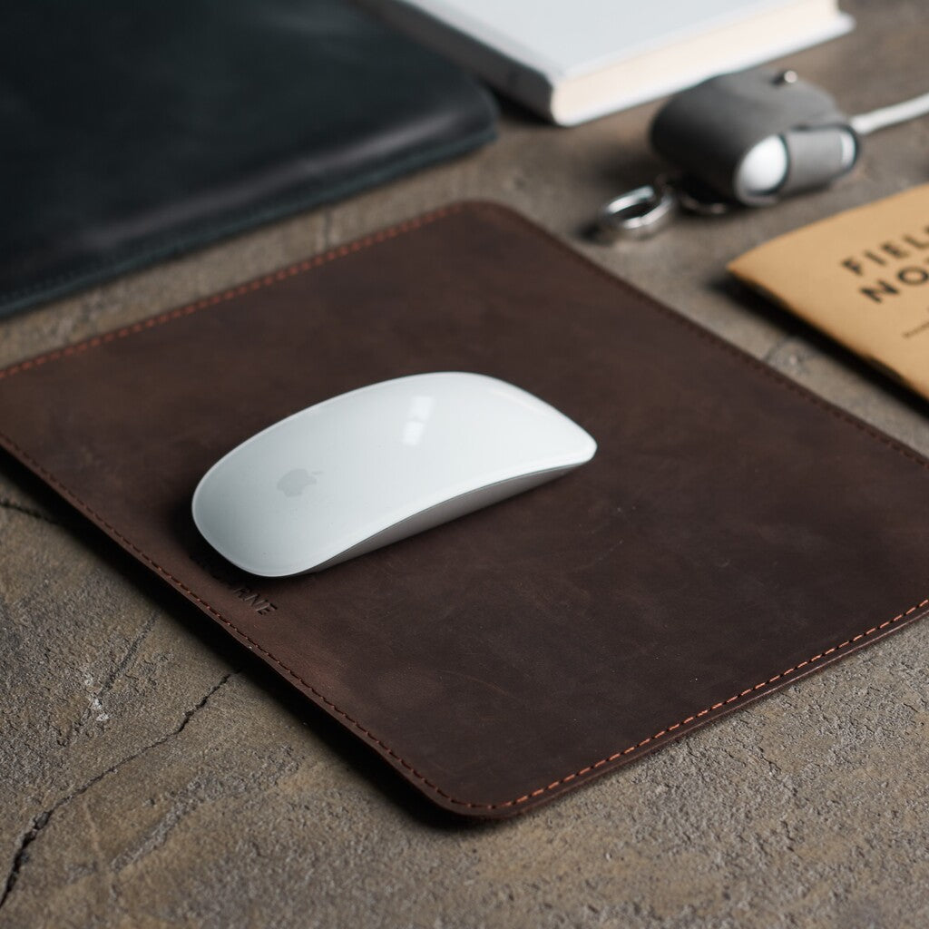 Palabra mousepad de cuero