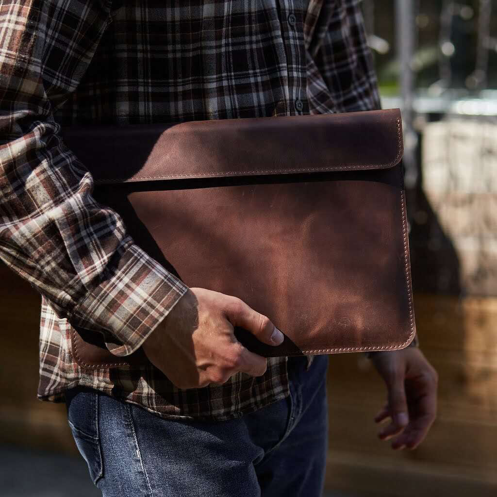 Manche d'ordinateur portable Klouz avec doublure en feutre