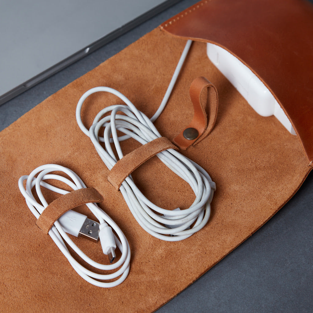 Weekend Cable Organizer – Genuine Vintage Leather - Handmade - In Stock