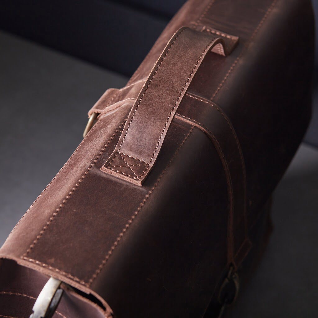 Sac couvert en cuir dandy