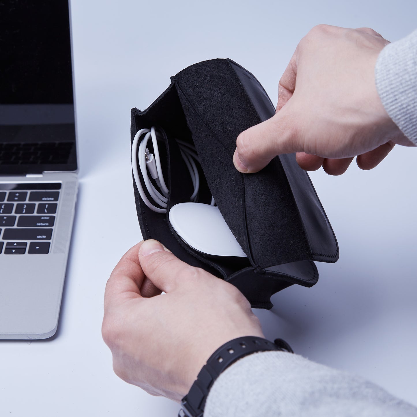 Wander Cable, Charger, Mouse Organizer - In Stock