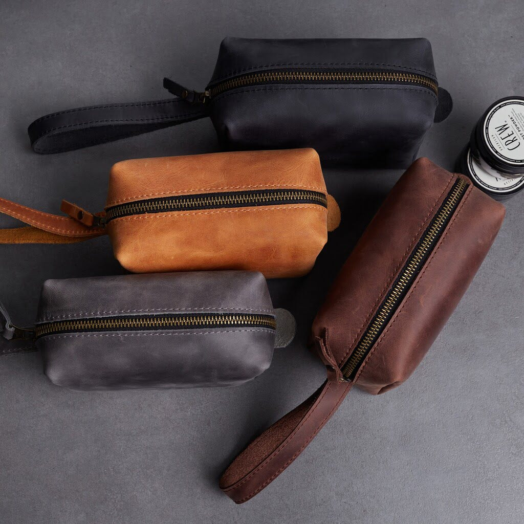 Bolsa cosmética de viaje de cuero a bordo