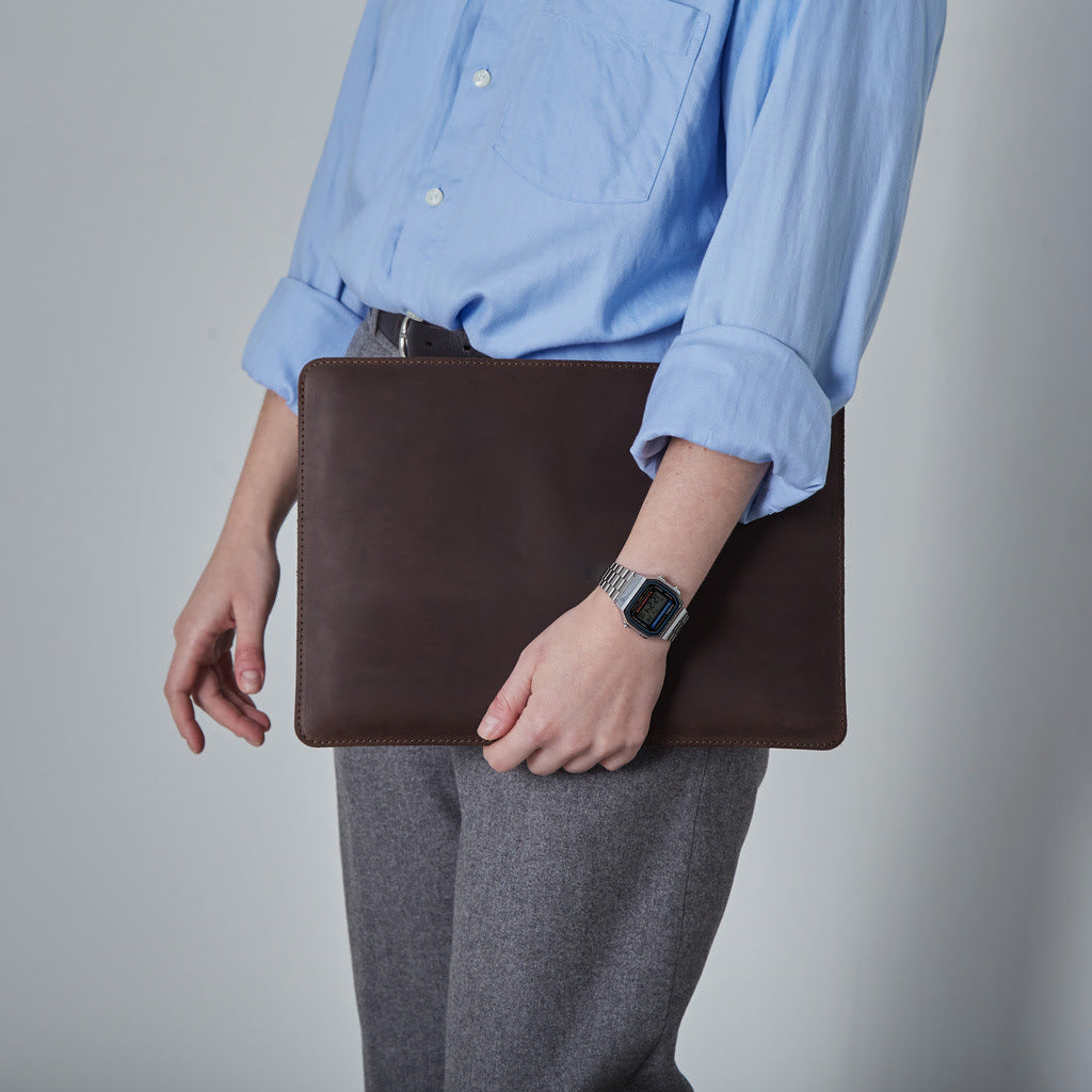 Leather iPad sleeve with felt lining — Gamma Plus