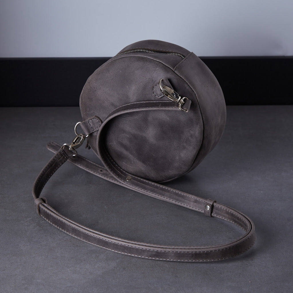 Bolso bandolera redondo New Harley en piel Crazy Horse