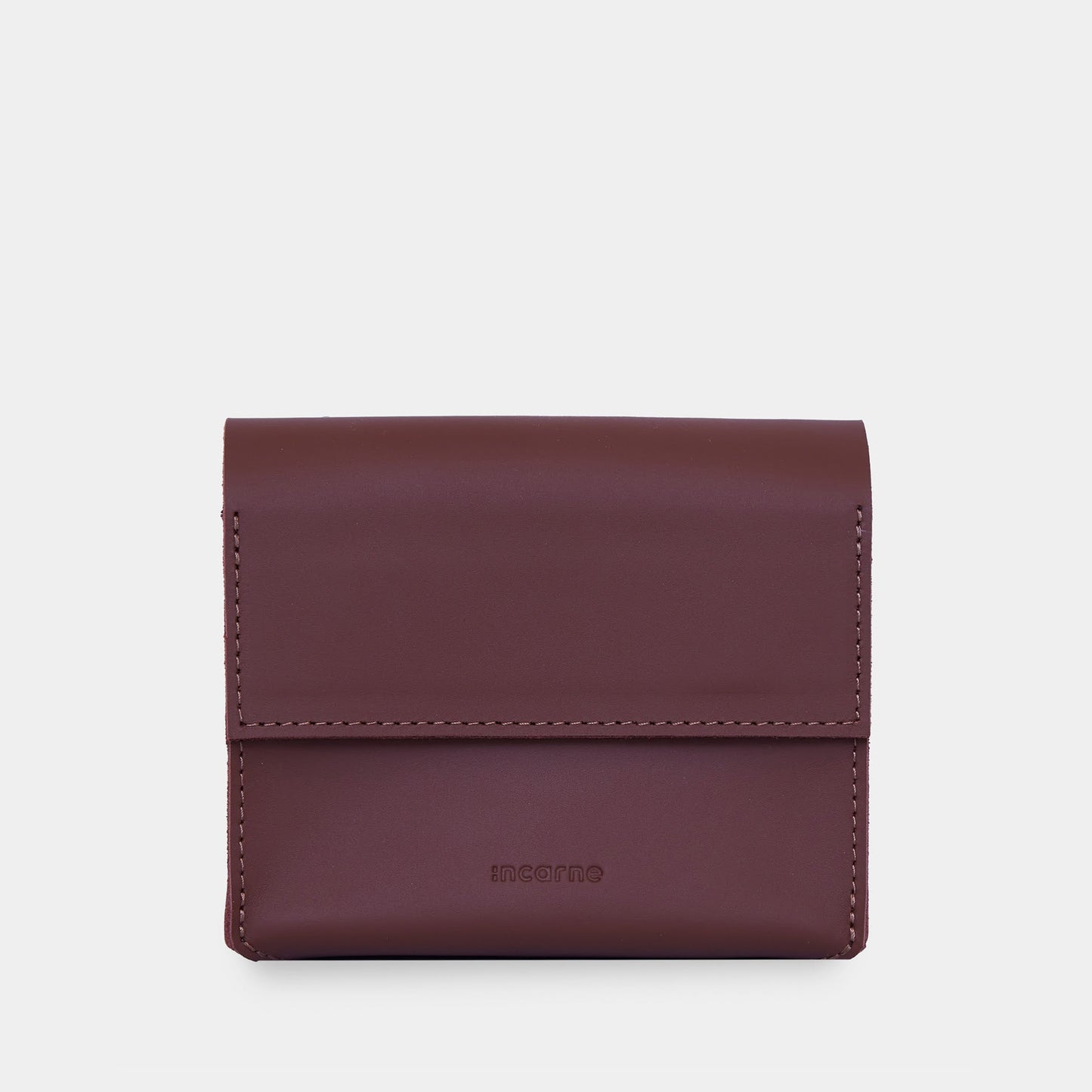 Wire Keeper Organizer for Cables, Mouse, Adapters in Classic Leather