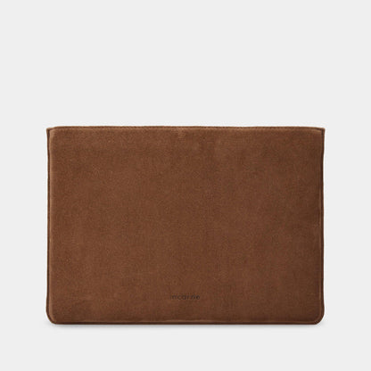 Kožené pouzdro na MacBook Cline z Crazy Horse kůže – Rust Velour | Essetia