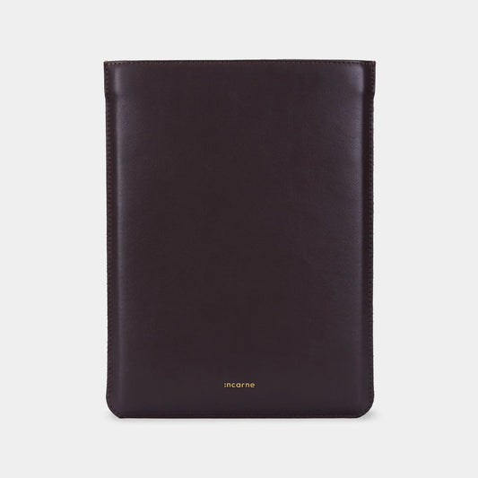 Kožené pouzdro na MacBook ClineUp z Crazy Horse kůže – Chocolate | Essetia