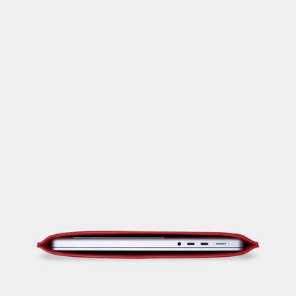 Kožené pouzdro na MacBook ClineUp z Crazy Horse kůže – detail šití | Essetia