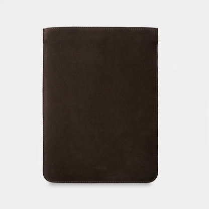 Kožené pouzdro na MacBook ClineUp z Crazy Horse kůže – Brown Velour | Essetia