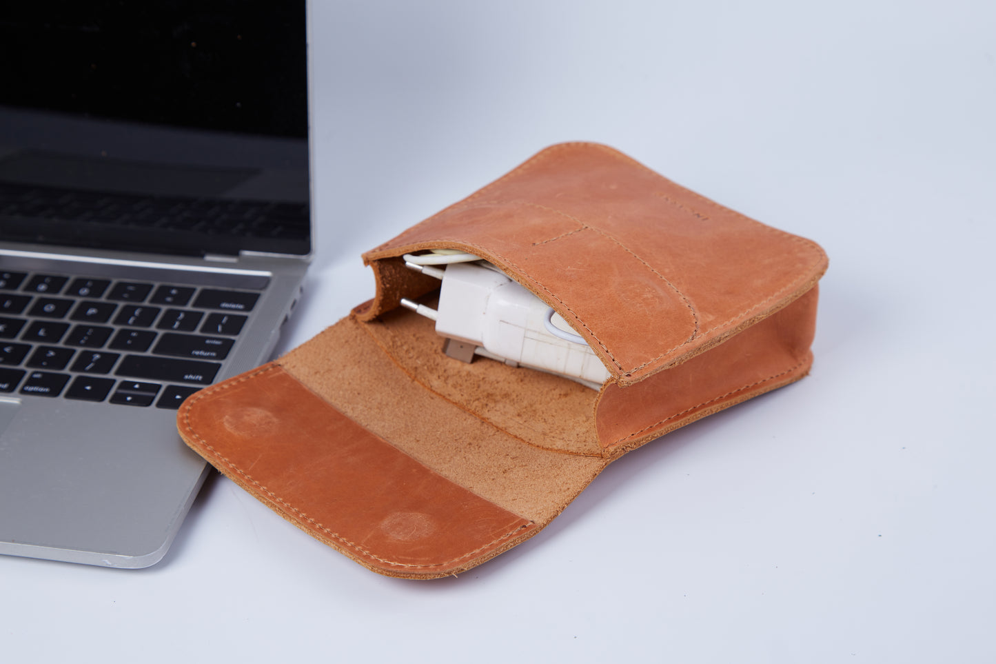 Wander Cable, Charger, Mouse Organizer - In Stock