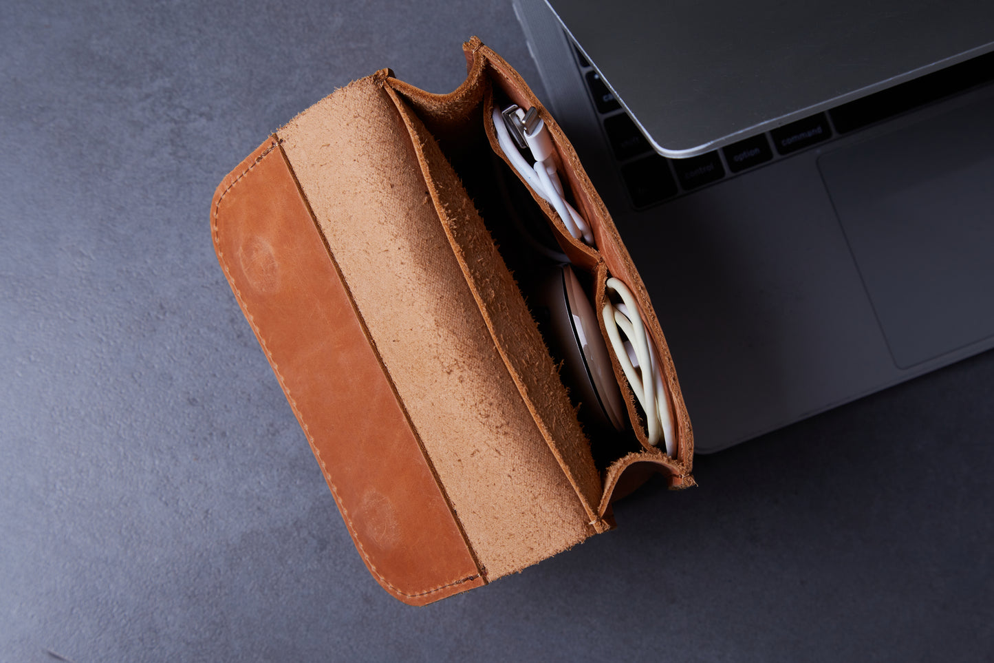 Wander Cable, Charger, Mouse Organizer - In Stock