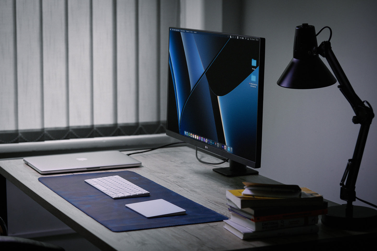 PRODESK – Elegantní kožená podložka na pracovní stůl  – 2 velikosti, 8 barev – Skladem