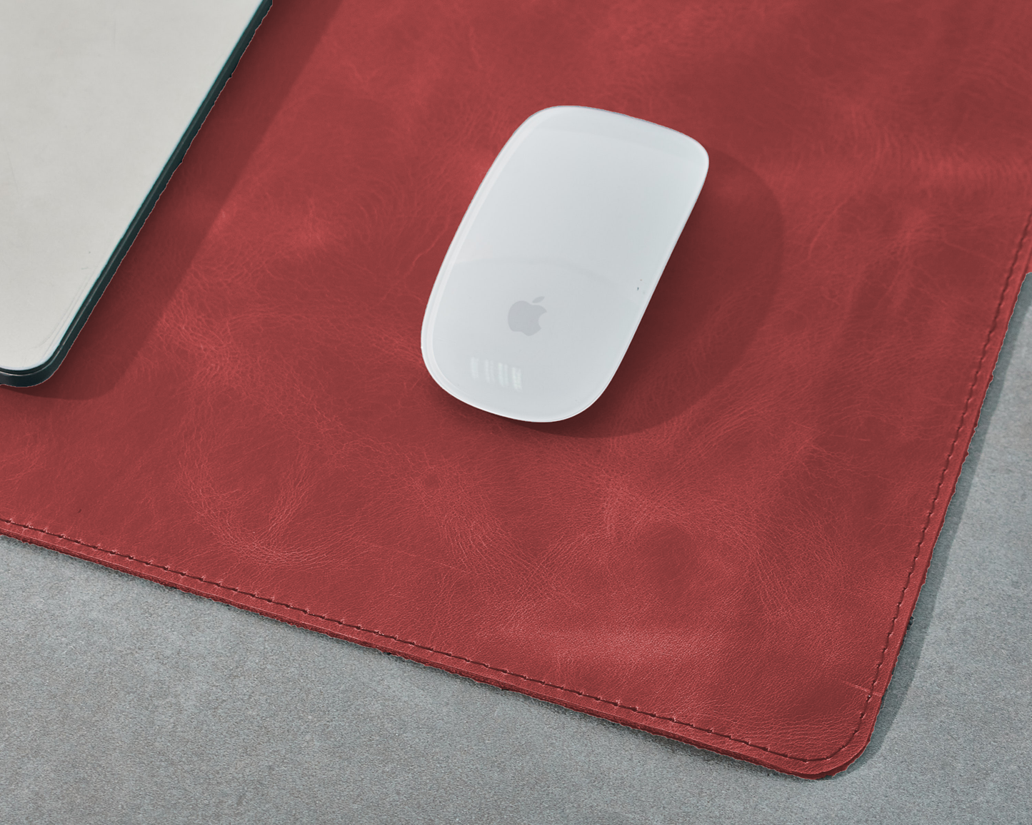 PRODESK – Elegantní kožená podložka na pracovní stůl  – 2 velikosti, 8 barev – Skladem